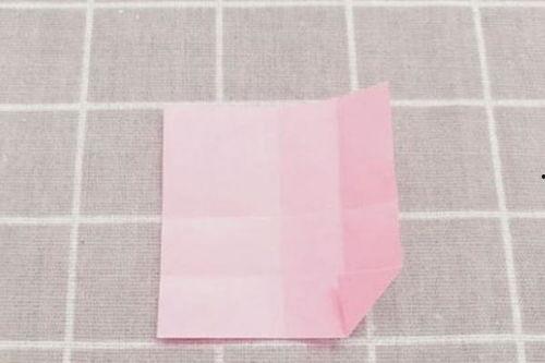 三角被子的叠法视频,轻松掌握家居收纳新技能